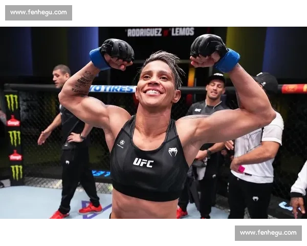以UFC康李对决为核心回顾其传奇对战历程与散打风格在八角笼中的演化解析